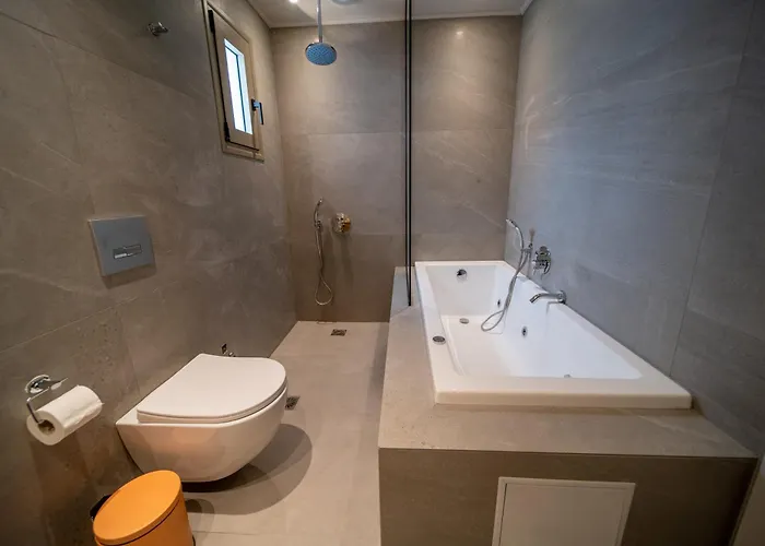 بيت للعطل Luxury House - Center - Sleeps 8 خيرسونِسوس